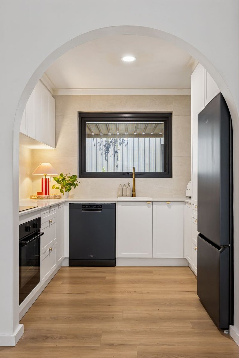 Photo - 15B Ives Street, Hamilton Hill WA 6163 - Image 13