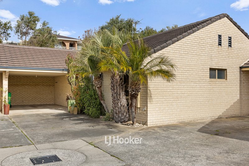 Photo - 15D Seashore Mews, South Bunbury WA 6230 - Image 3