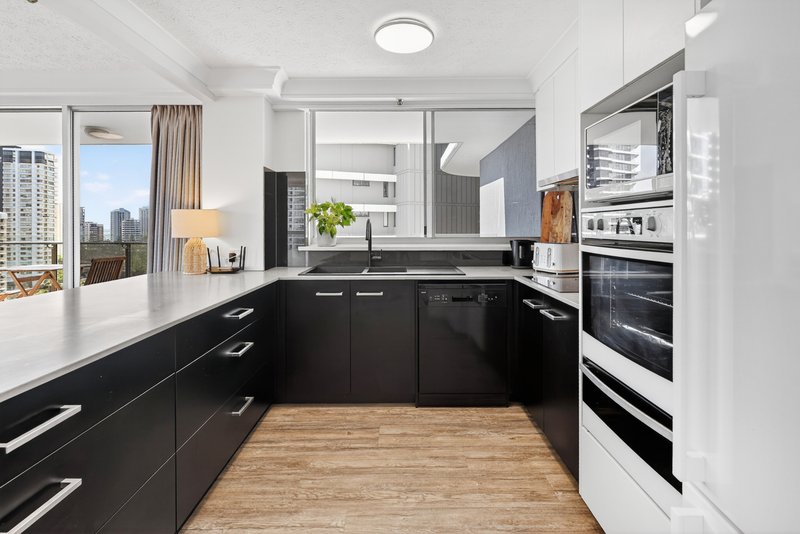 Photo - 15D/3540 Main Beach Parade, Main Beach QLD 4217 - Image 6