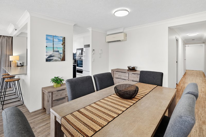 Photo - 15D/3540 Main Beach Parade, Main Beach QLD 4217 - Image 9