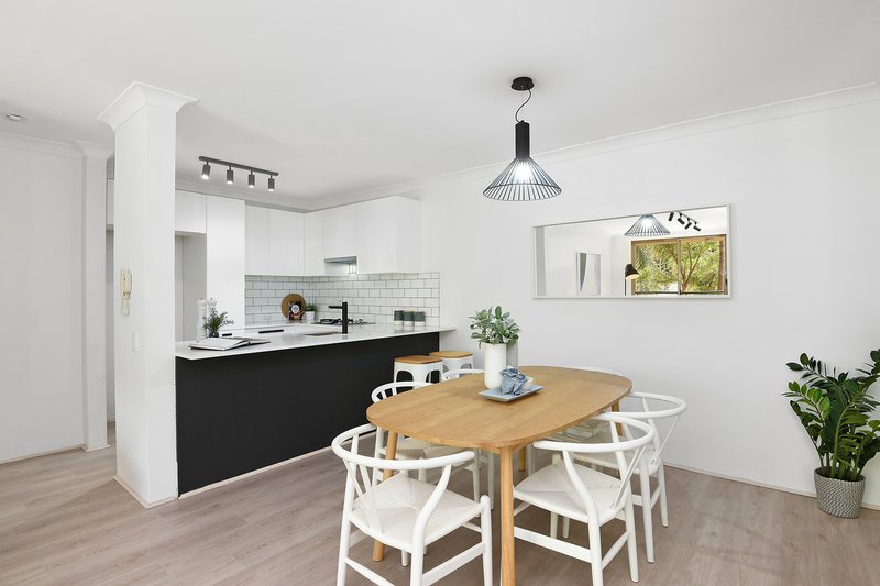 Photo - 15J/19-21 George Street, North Strathfield NSW 2137 - Image 4