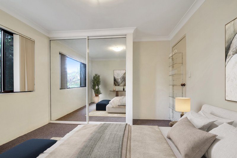 Photo - 1/6-12 Hindmarsh Avenue, North Wollongong NSW 2500 - Image 2