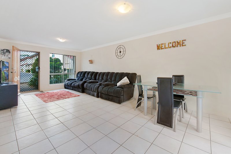 Photo - 16 / 147 Fryar Road, Eagleby QLD 4207 - Image 4