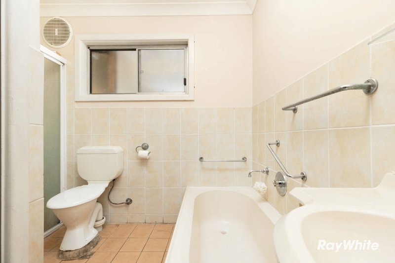 Photo - 16 & 16A Dunstable Road, Blacktown NSW 2148 - Image 5