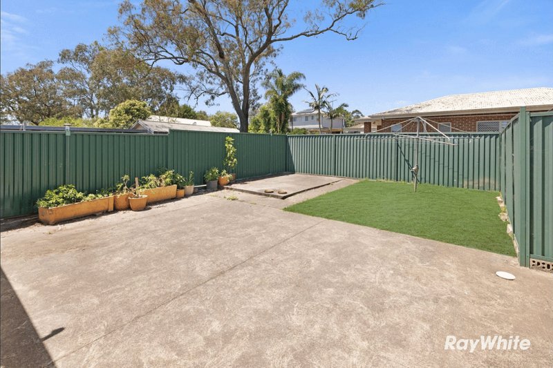 Photo - 16 & 16A Dunstable Road, Blacktown NSW 2148 - Image 10