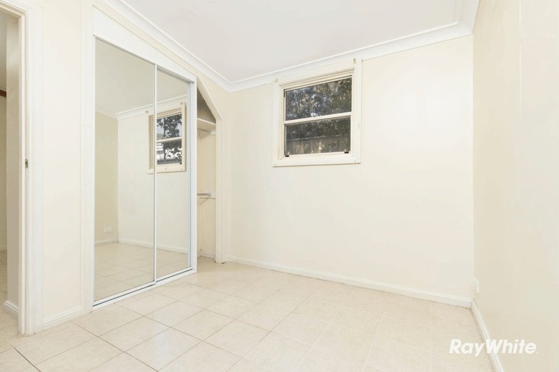 Photo - 16 & 16A Dunstable Road, Blacktown NSW 2148 - Image 16