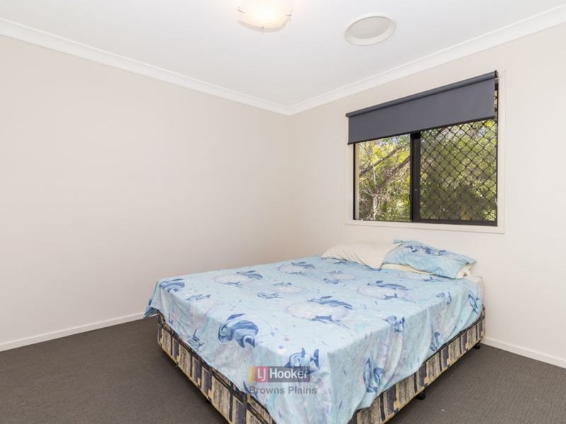 Photo - 16-18 Goldfinch Court, Greenbank QLD 4124 - Image 8