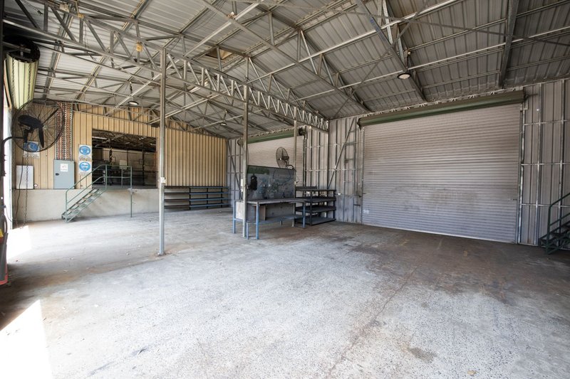 Photo - 16-18 Industrial Road, Crows Nest QLD 4355 - Image 13