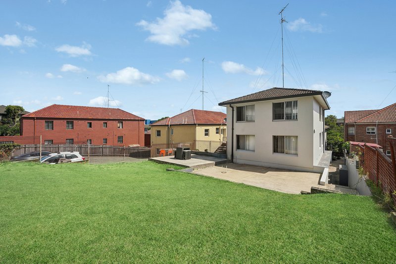 Photo - 16-18 Mckeon Street, Maroubra NSW 2035 - Image 7