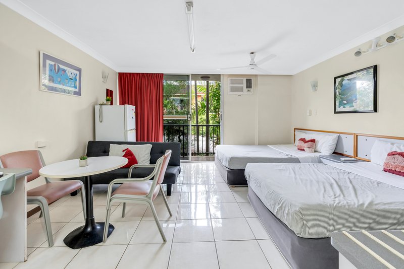 Photo - 16 & 30/259 Sheridan Street, Cairns North QLD 4870 - Image 11