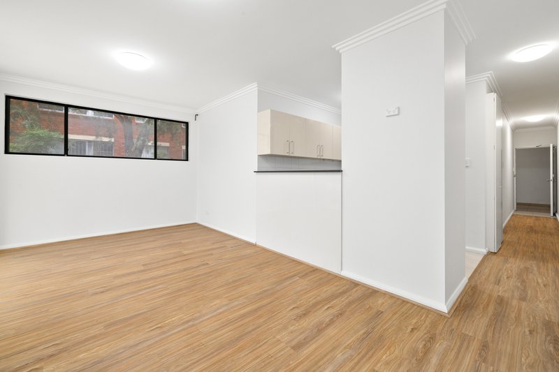 Photo - 1/6-8 Russell Street, Strathfield NSW 2135 - Image 7