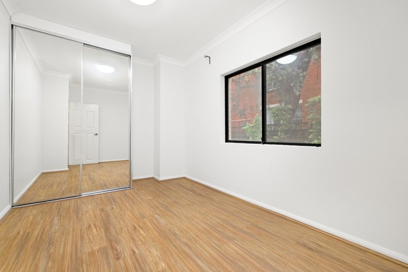 Photo - 1/6-8 Russell Street, Strathfield NSW 2135 - Image 8