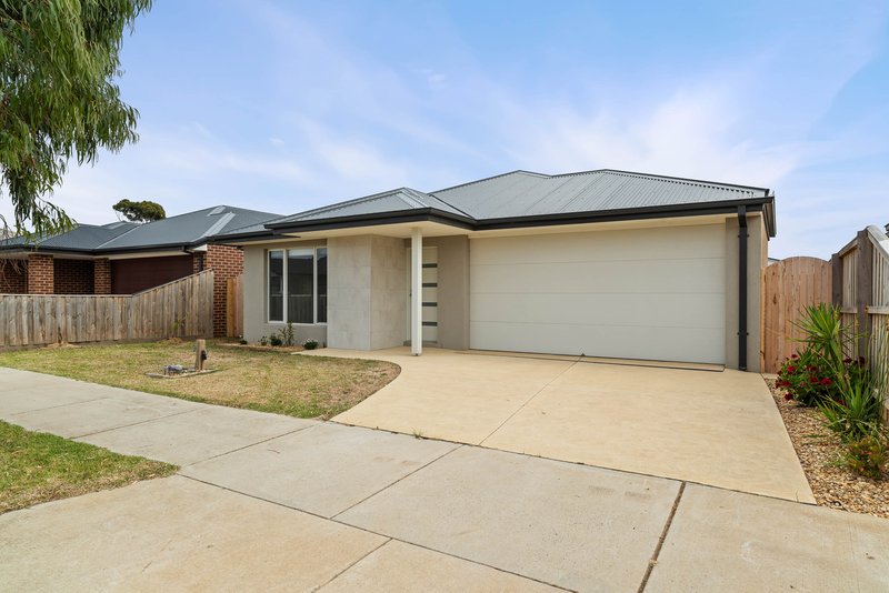 Photo - 16 Abingdon Avenue, Cowes VIC 3922 - Image 14