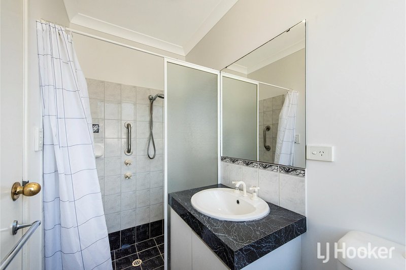 Photo - 16 Abrolhos Loop, Beckenham WA 6107 - Image 17