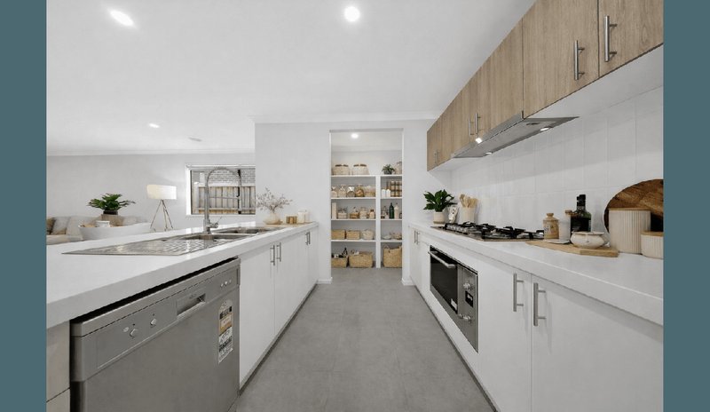Photo - 16 Adelaide Circuit, Donnybrook VIC 3064 - Image 6