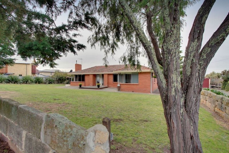 Photo - 16 Adelong Drive, Kingston TAS 7050 - Image 2