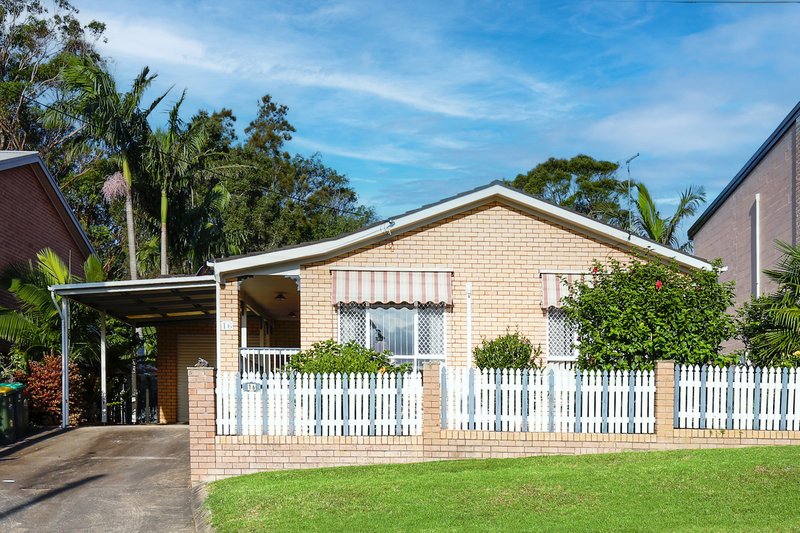 16 Ainslie Parade, Tomakin NSW 2537