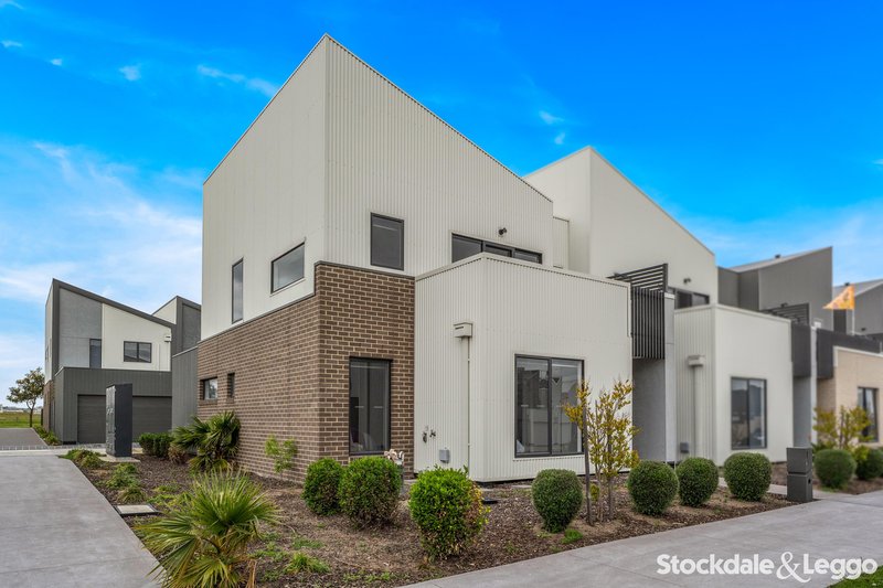 16 Akbar Way, Wollert VIC 3750