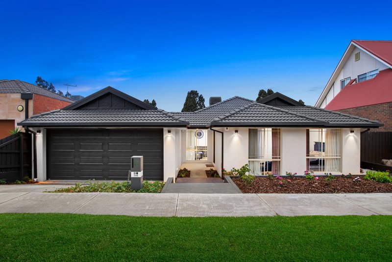 16 Alain Avenue, South Morang VIC 3752