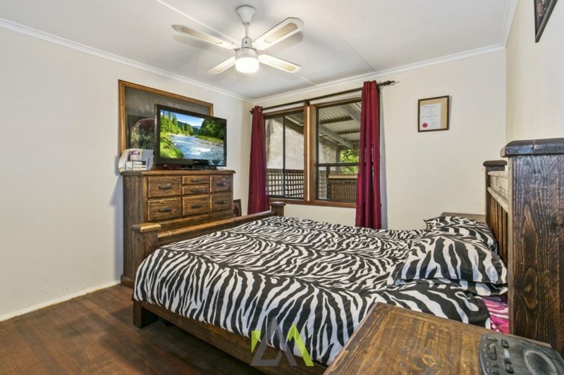 Photo - 16 Aleppo Crescent, Frankston North VIC 3200 - Image 5