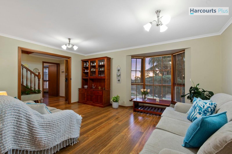 Photo - 16 Alfonso Drive, Hallett Cove SA 5158 - Image 5