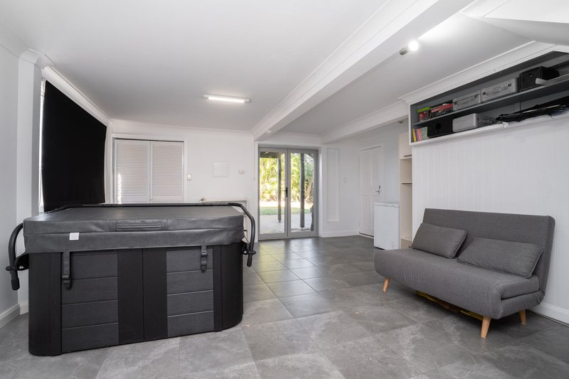 Photo - 16 Alice Street, Clontarf QLD 4019 - Image 3