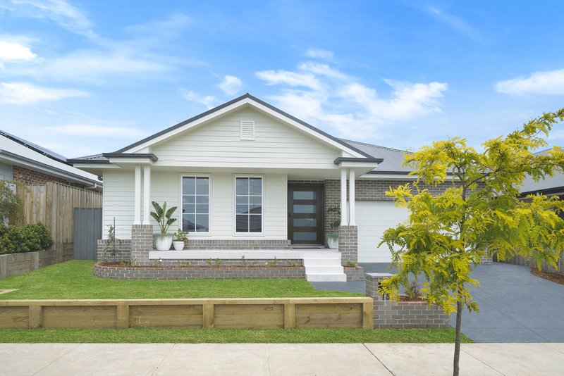 16 Allen Avenue, Renwick NSW 2575