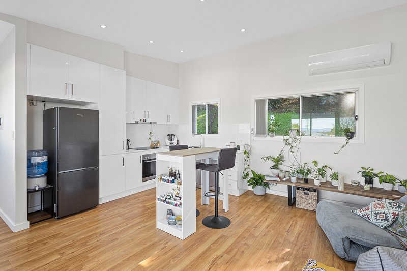 Photo - 16 Allen Street, Mount Keira NSW 2500 - Image 6