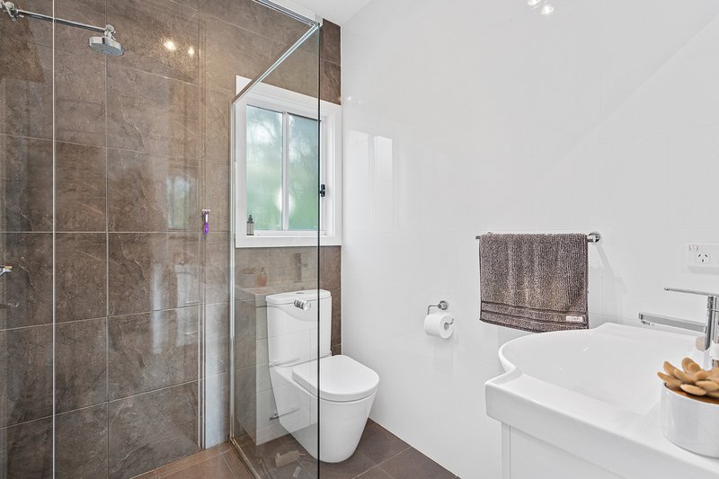 Photo - 16 Allen Street, Mount Keira NSW 2500 - Image 12