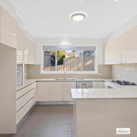 Photo - 16 Allen Street, Mount Keira NSW 2500 - Image 3