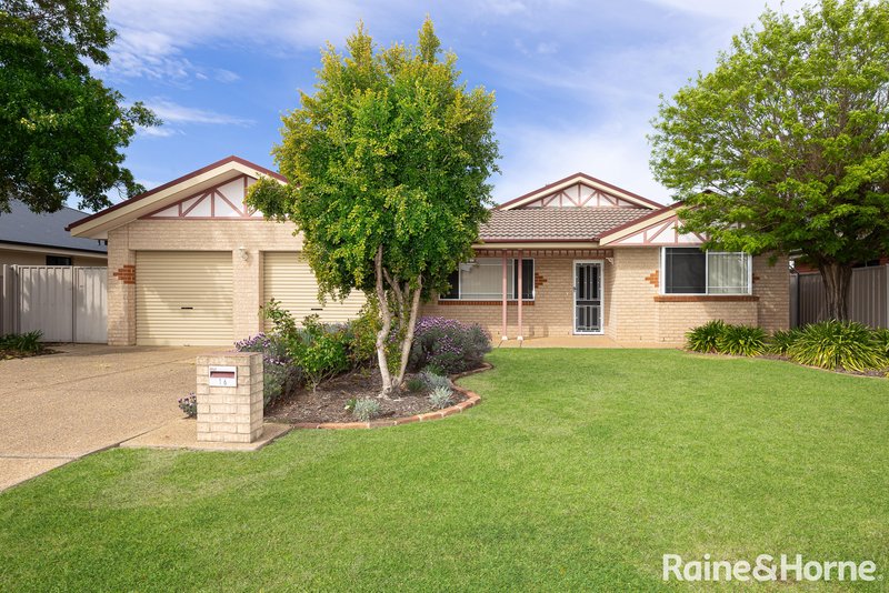 16 Allunga Street, Glenfield Park NSW 2650