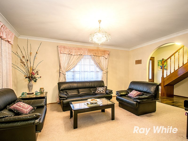 Photo - 16 Alysse Close, Baulkham Hills NSW 2153 - Image 2