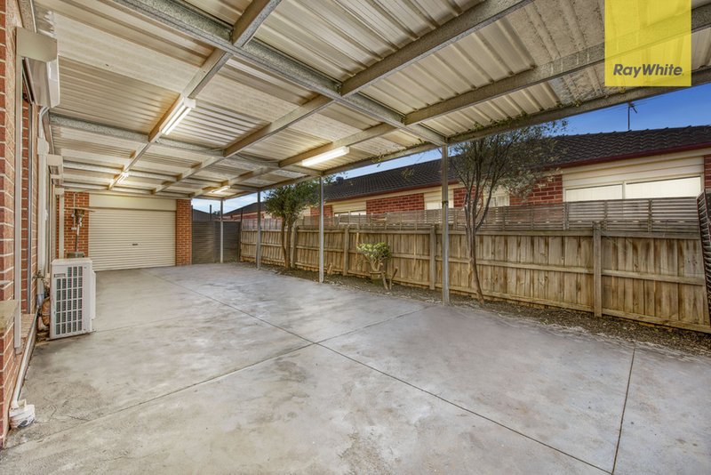 Photo - 16 Amber Way, Taylors Hill VIC 3037 - Image 13