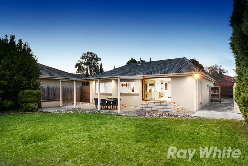 Photo - 16 Amblecote Crescent, Mulgrave VIC 3170 - Image 10