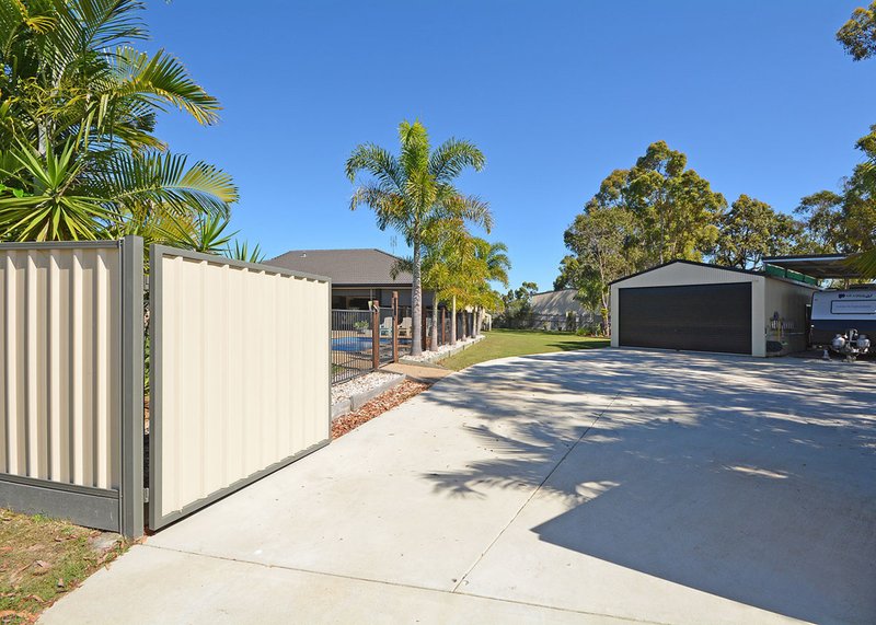 Photo - 16 Amstal Avenue, Wondunna QLD 4655 - Image 17