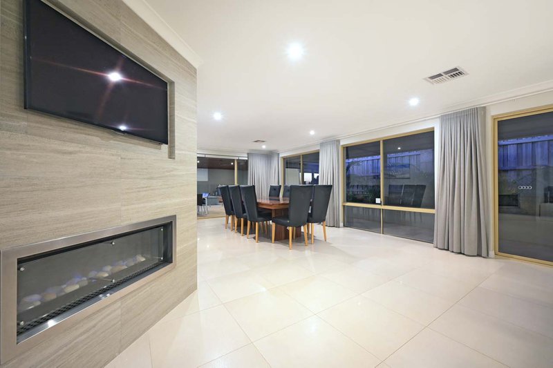 Photo - 16 Andros Circuit, Mindarie WA 6030 - Image 21