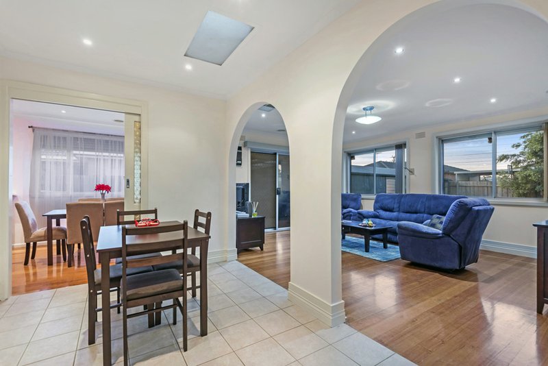 Photo - 16 Anstey Avenue, Reservoir VIC 3073 - Image 5