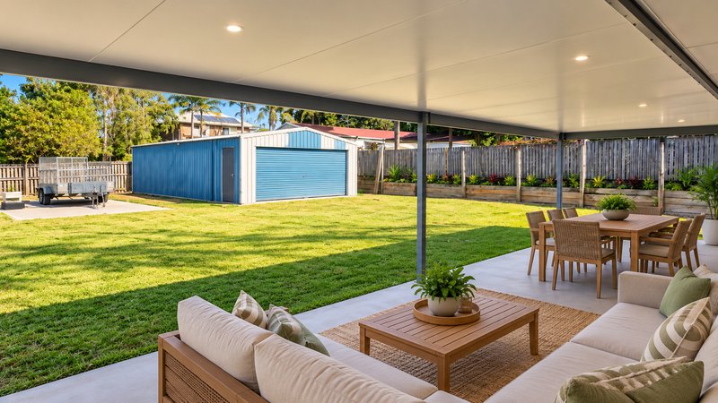 Photo - 16 Apsley Way, Andergrove QLD 4740 - Image 2