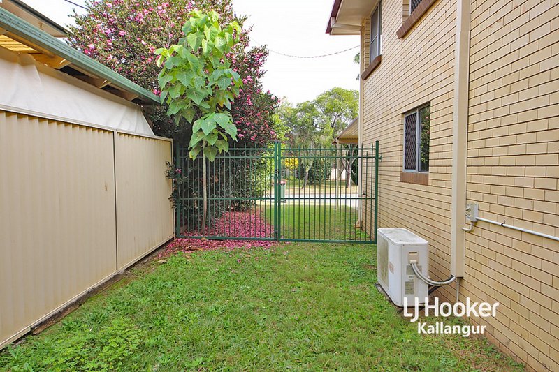 Photo - 16 Arrakune Crescent, Kallangur QLD 4503 - Image 17