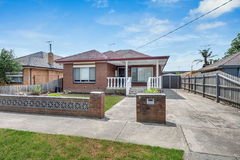 16 Arundel Avenue, Reservoir VIC 3073