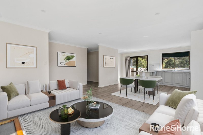 Photo - 16 Arunta Crescent, Chigwell TAS 7011 - Image 3