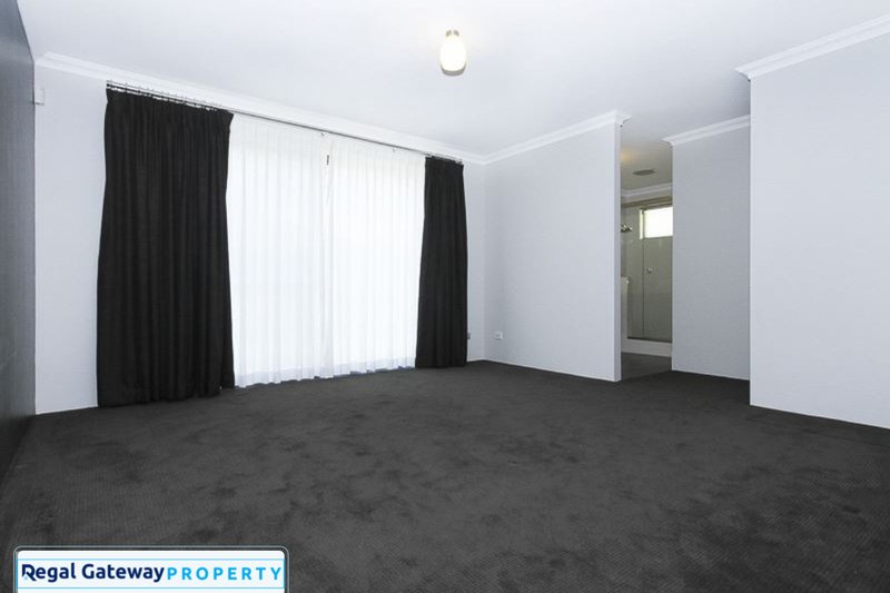 Photo - 16 Ascent Fairway, Baldivis WA 6171 - Image 7