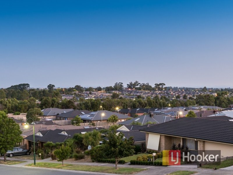 Photo - 16 Ash Crescent, Pakenham VIC 3810 - Image 10