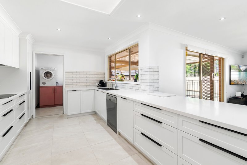 Photo - 16 Ashur Crescent, Greenfield Park NSW 2176 - Image 5