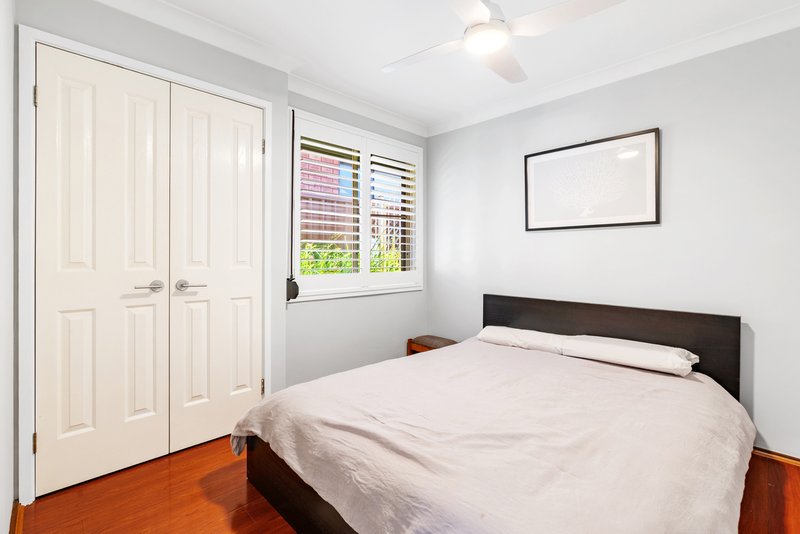 Photo - 16 Ashur Crescent, Greenfield Park NSW 2176 - Image 8