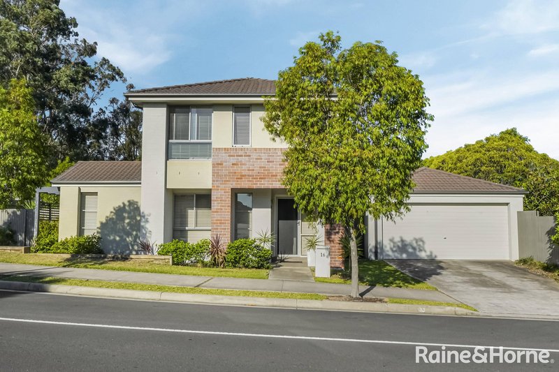 16 Atlantic Boulevard, Glenfield NSW 2167