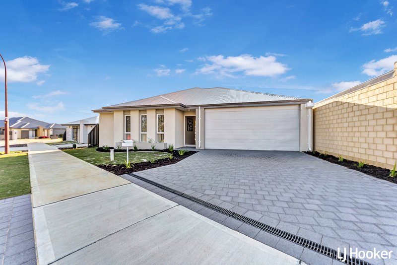 Photo - 16 Atmosphere Loop, Southern River WA 6110 - Image 2