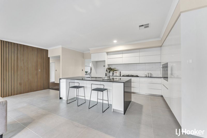 Photo - 16 Atmosphere Loop, Southern River WA 6110 - Image 13