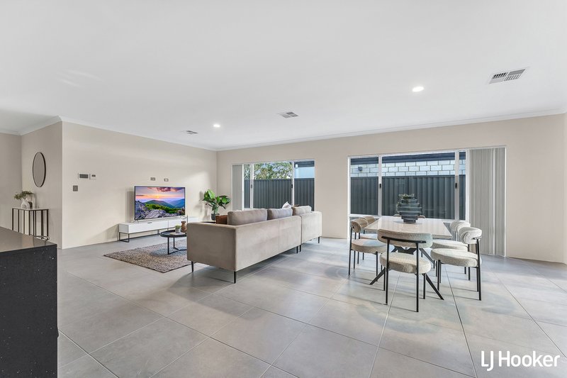 Photo - 16 Atmosphere Loop, Southern River WA 6110 - Image 18