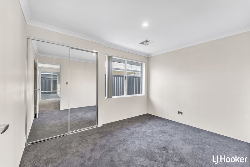Photo - 16 Atmosphere Loop, Southern River WA 6110 - Image 21